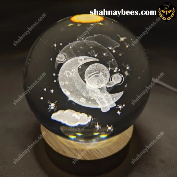 چراغ خواب گوی شیشه ای طرح فضانورد و ماه2