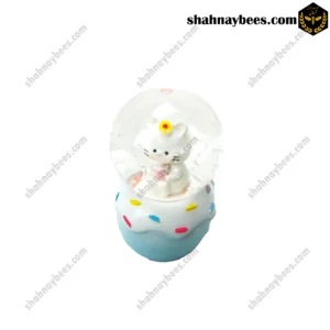 گوی برفی کوچک طرح گربه سفید